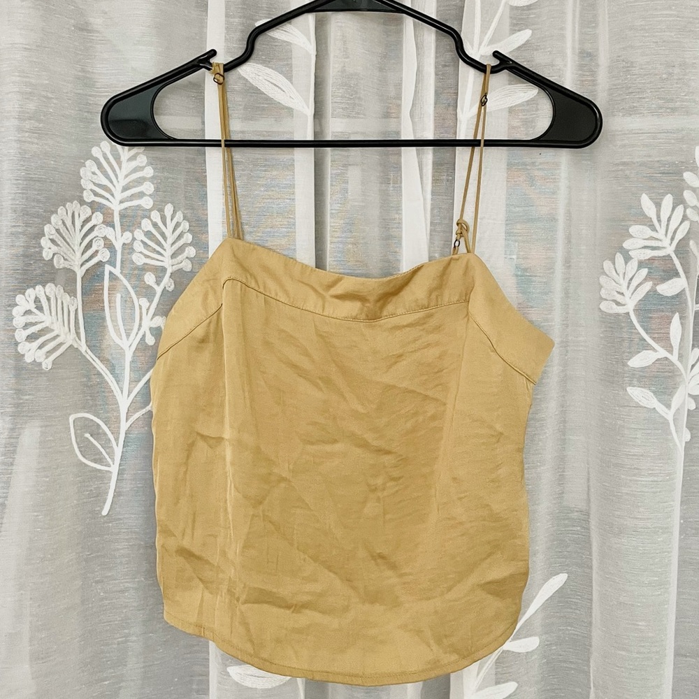 Yellow urban outfitters tank⭐️